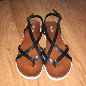 Black Mia Sandals